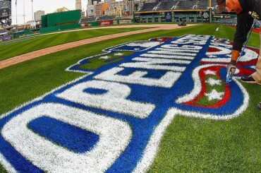 Pompé - et préparé - pour #OpeningDay. ...