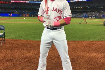 (republier via @ joeybats19)

Normalement, je ne poste pas ce temps proche du jeu mais sa ...
