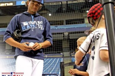 Juste @ chrisarcher22 lors de la journée des enfants pendant le week-end #PlayBall ....