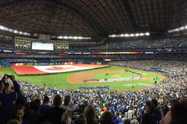 O Canada! Quelle photo de l’utilisateur Reddit u / accio7, notre premier Reddit Ballpark Photo ...