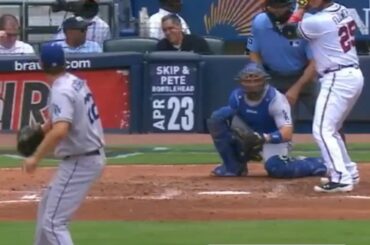 Ce mouvement ...
Grâce à @bankofamerica, vous pouvez partager vos souvenirs de baseball favoris ...