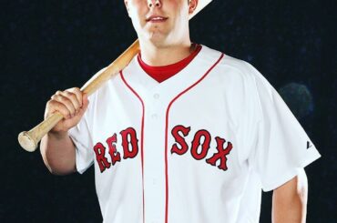 #TBT à Dustin Pedroia, 22 ans, rasé de près ...