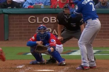 Les @BlueJays sont grands. Et ils rentrent chez eux avec une avance imposante. #ALDS #postseason ...