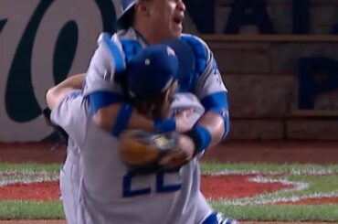 Clayton Kershaw # l'a effacée avec une courbe ... quoi d'autre? #NLDS ...