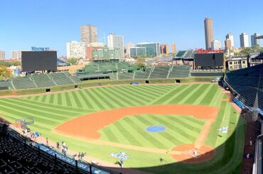 Vous pouvez compter sur Wrigley. #NLDS ...