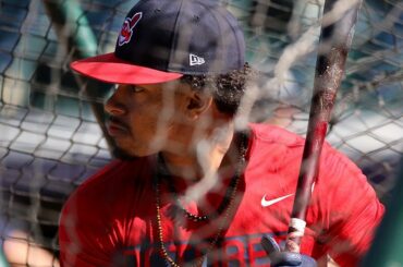 Concentrée sur une avance de 2-0 dans le match #ALDS ....
