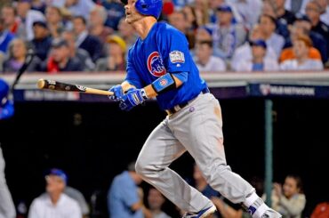 Dans son dernier jeu @mlb, @ grandparossy_3 a le vent en poupe, devenant le joueur le plus âgé à avoir ...