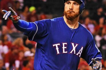 Le receveur @rangers Jonathan Lucroy jouera pour l'équipe américaine en 2017 #WBC ....