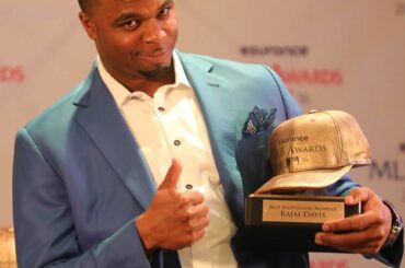 @ rajai11 est le lauréat du @esurance MLB Award du meilleur moment d'après-saison. #une...