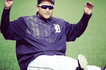 Levez les deux mains si vous êtes prêt pour une autre journée de #SpringTraining! ...