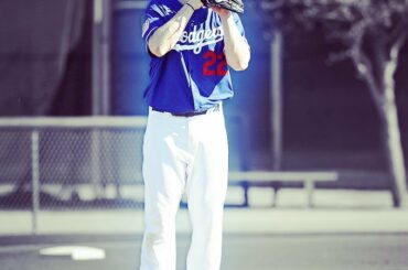 Clayton Kershaw, triple vainqueur du Prix Cy Young, remportera le 7ème anniversaire du ...