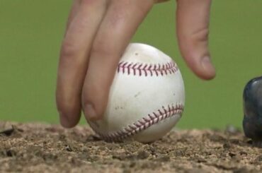 Tu le sens? Le baseball arrive. #OpenTheGates ...