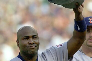 Le Temple de la renommée Tony Gwynn a été sélectionné pour 11 matchs des étoiles consécutifs (15 ...