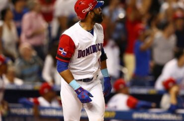 @ joeybats19 avec le point d'exclamation! Son tir à 3 points prolonge la Rép ...