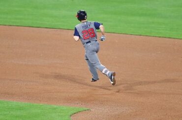 @busterposey et Team USA n'iront pas tranquillement. # WBC2017 (Via: @wbcbaseball) ...