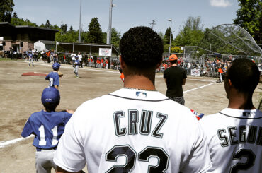 Tous les yeux rivés sur le week-end #PlayBall! ...