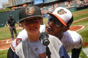 Simplement classique, @ simplyaj10. #Jouer au ballon...