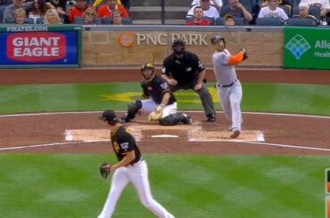 @ Giancarlo818 voit l’œil de votre frappeur et vous soulève. #Écrasé...