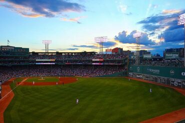 Tu es belle, Boston. #BaseballSky ...