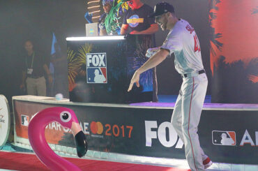 Les étoiles sont arrivées!
Regardez le #ASG, mardi à 20h00 HE sur @mlbonfox ....