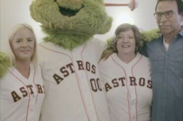 Grâce à @bankofamerica et à @astrosbaseball, deux soeurs perdues depuis longtemps ont eu ...