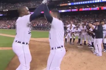 @ JUpton8 up, @Tigers up. #Marcher au large...
