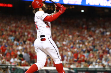 Frappez une bombe, retournez la batte. #NLDS ...
