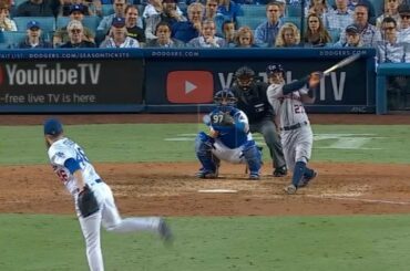 Super MASH Bros.
Altuve. Correa. Dos à dos. #Épreuves mondiales...