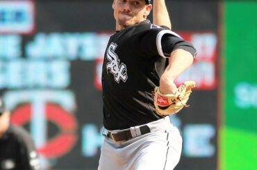 @WhiteSox pichet @ dfarquhar17 pour lancer son premier lancer cérémoniel le 1er juin ...