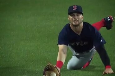 @ andrewbenintendi16 a peut-être perdu le flot, mais il n'a pas perdu le cuir. #wil ...