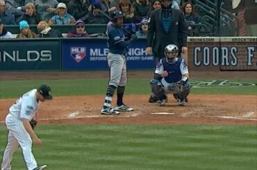 Deux points ont été marqués alors que Grandy était debout… il a retiré. #NLDS ...