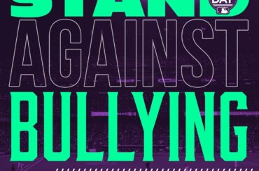 Tous les jours sur #SpiritDay, joignez-vous à nous pour prendre position contre le harcèlement ...
