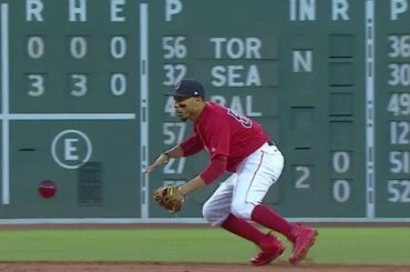Est-ce que Mookie pourrait jouer 2B pendant la #WorldSeries? ...