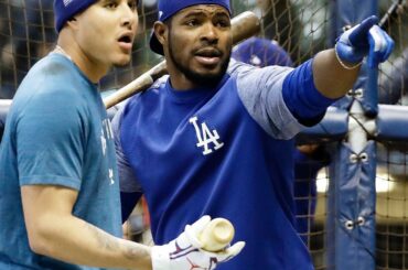 Jeu 6 ... de cette façon.
Donnez-nous votre meilleure légende pour celui-ci. #NLCS ...