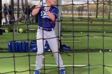 #SpringTraining est pour la pratique de votre flips chauve-souris, aussi. (via @dodgers) ...