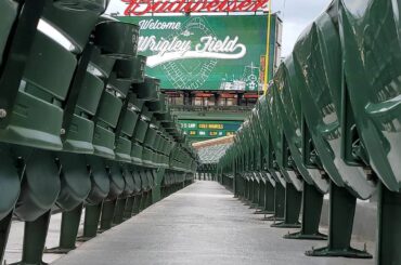 Capturez le meilleur de vos ballparks préférés #withGalaxy S10 +. Préparez-vous pour ic ...