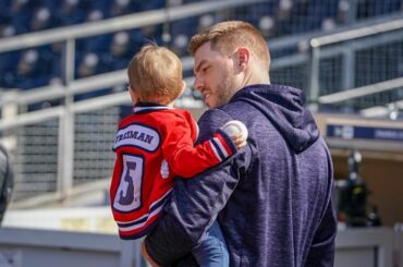 Joyeuse #FathersDay à tous les papas et futurs papas. ...