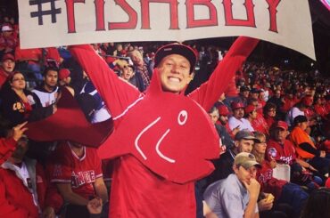 Nous parions qu'il est un fan de Mike Trout. #Jour d'ouverture...