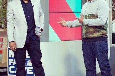 @RobinsonCano est l'invité vedette de l'épisode de ce soir, #OffTheBat à 11h / 10c ...