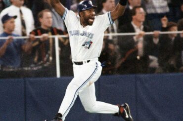 #TBT “Touchez-les tous, Joe. Vous ne frapperez jamais un plus gros home run de votre vie. »21 ...