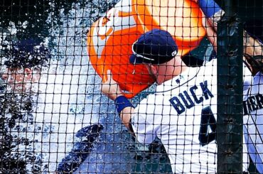 La seule façon de calmer Kyle Seager pour le moment. #mariners ...