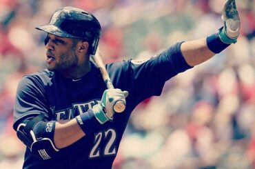 @robinsoncano est en train de chauffer. #mariners ...