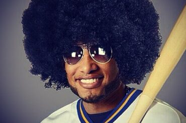 #Repost de @robinsoncano - Son nouveau look étonnant. #mariners ...