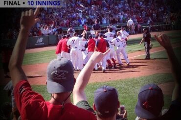 Les @redsox se relaient pour une prise #WALKOFF ....