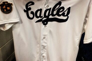 @astrosbaseball portera cet uniforme dans le jeu des droits civils de ce soir. #CR ...