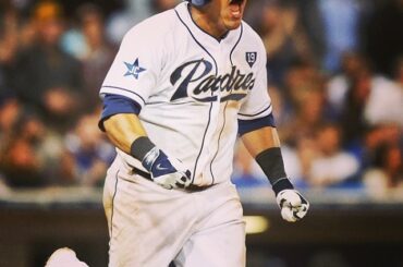 Réduit de 2 par 9, @Padres a clôturé cette folle nuit avec encore une autre #walk ...