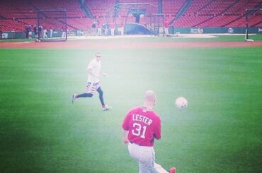 Fièvre du Futbol à Fenway. #redsox ...