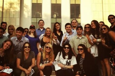 Rien de tel que d'attraper des amis et d'aller au stade. #yankees ...