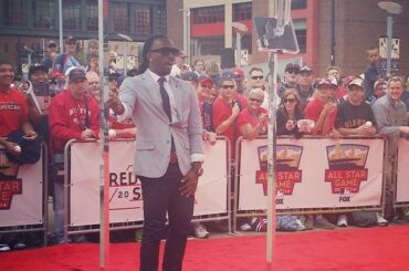 @ thecutch22 dans le stand de la vigne sur le tapis #ASGRedCarpet ....