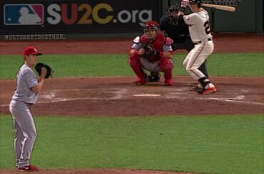 Buster Posey se dresse fièrement pour les @SFGiants… à nouveau. #NLCS ...